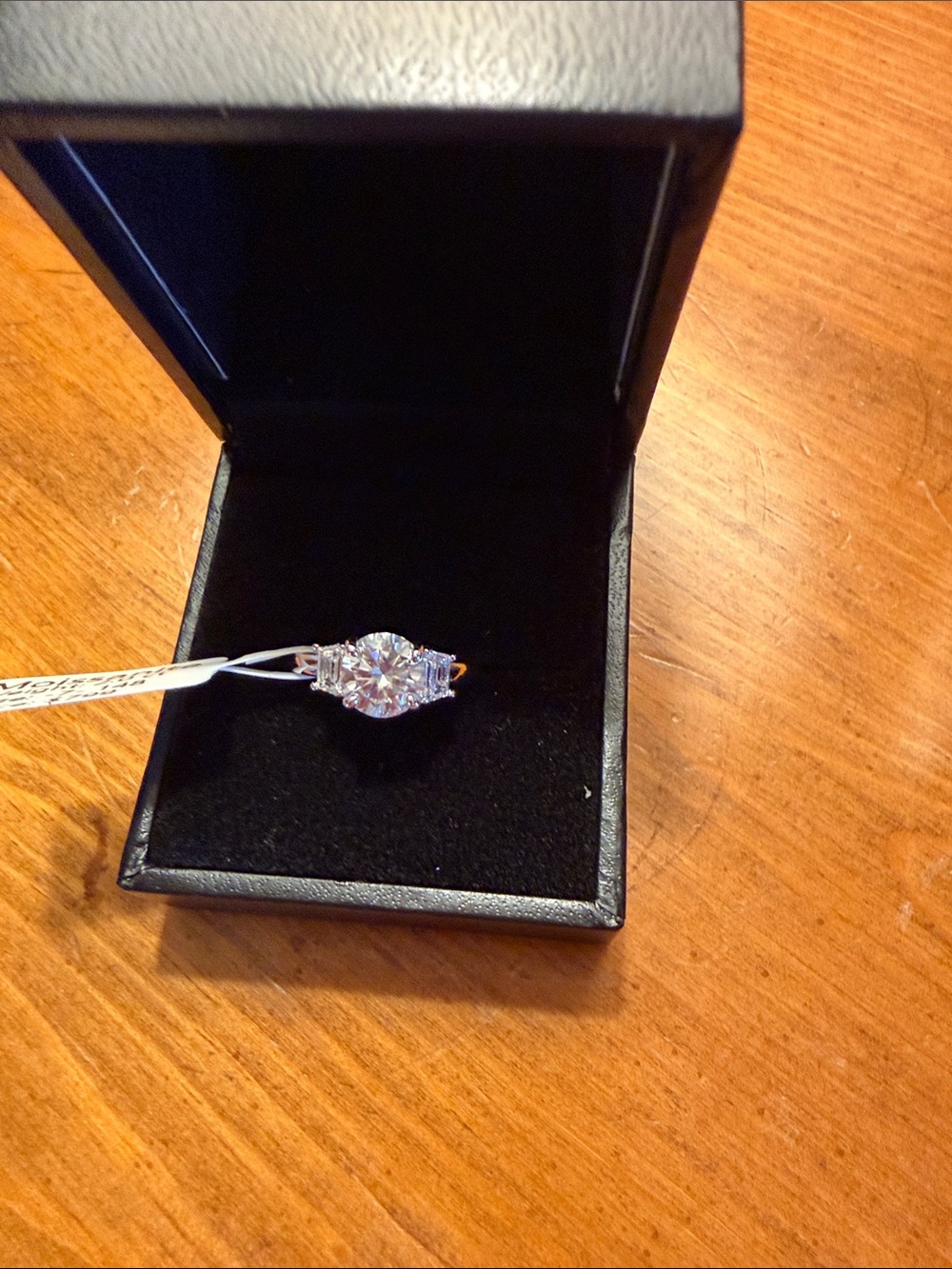 Elegant Silver moissenite Engagement Ring with Clear Center Stone